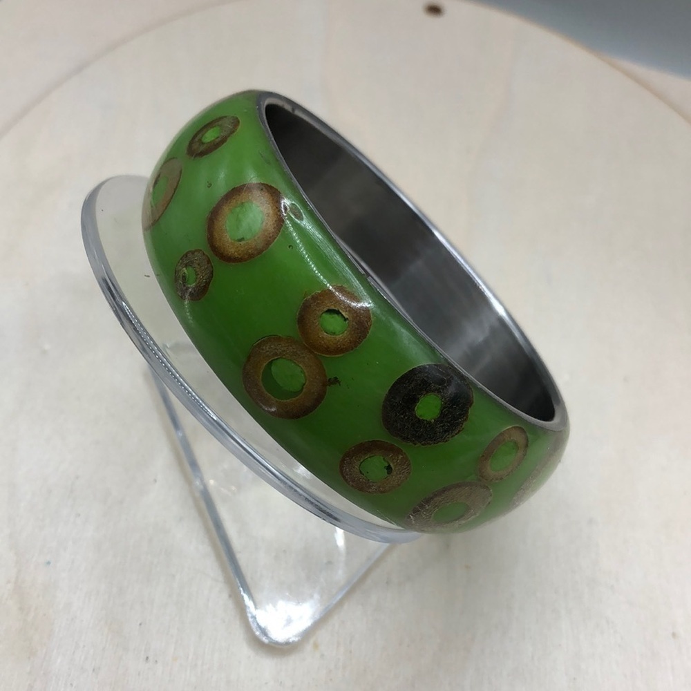 Vintage lucite overlay boho style statment bangle bracelet, new old stock.